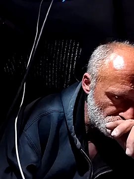 FloppyPickle4u's Live XXX Chat