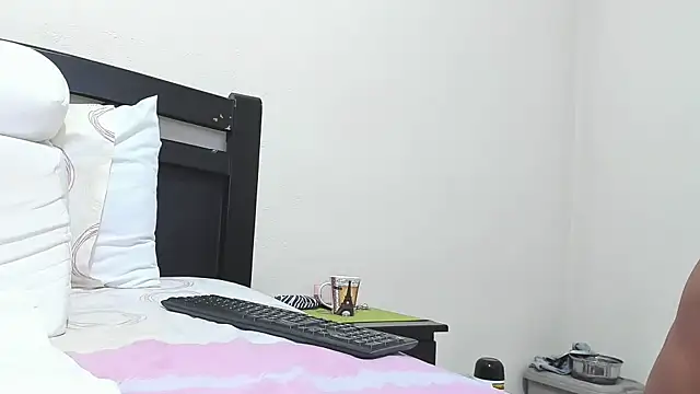 XXX chat uživo modela mara2020_69