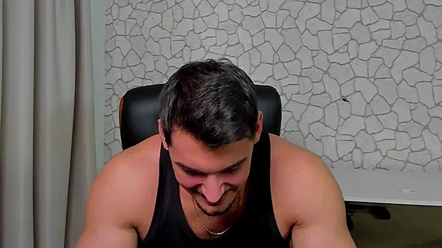 ClintMasters élő XXX-chatje