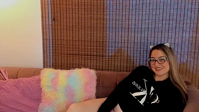 Chatroom XXX en direct de ariana_cross