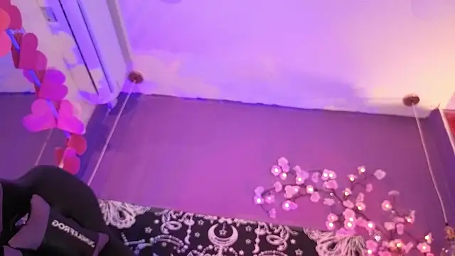 Gaia_Gatex – Naživo XXX chat