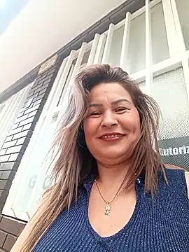 Chatroom XXX en direct de _Pamelamilf