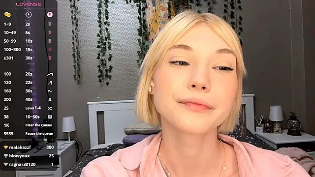 Онлайн чат XXX LlsabethHaze