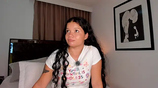 Chatroom XXX en direct de Selhenah