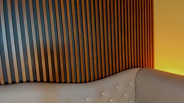 Chatroom XXX en direct de LauraAristizabal