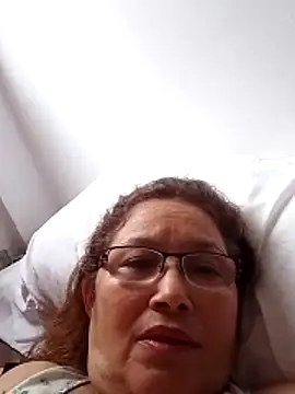 Cessi50 现场XXX聊天