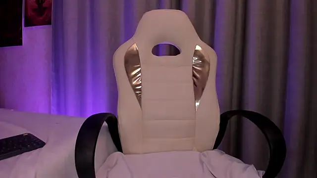 แชท XXX สดของ Miss_dare