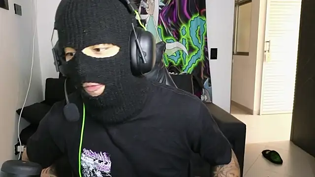 cash_master888 Show Webcam