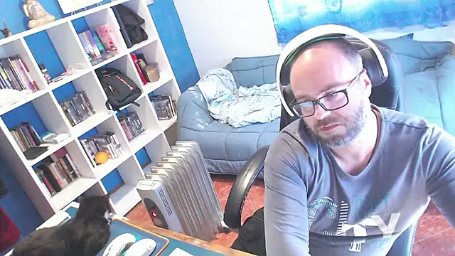 Show de ravingr4d4 na webcam