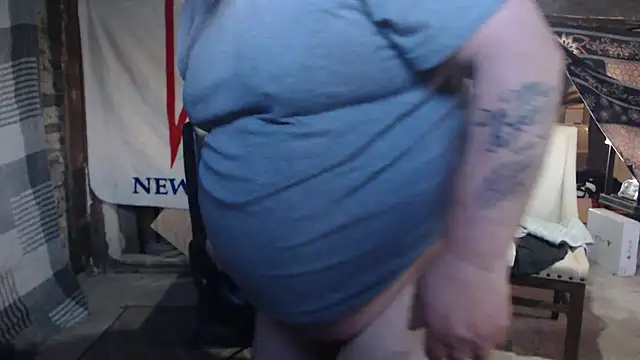 Newfiesausage1972's Live XXX Chat