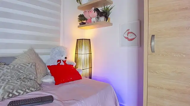 sara_madrid 即時 XXX 聊天