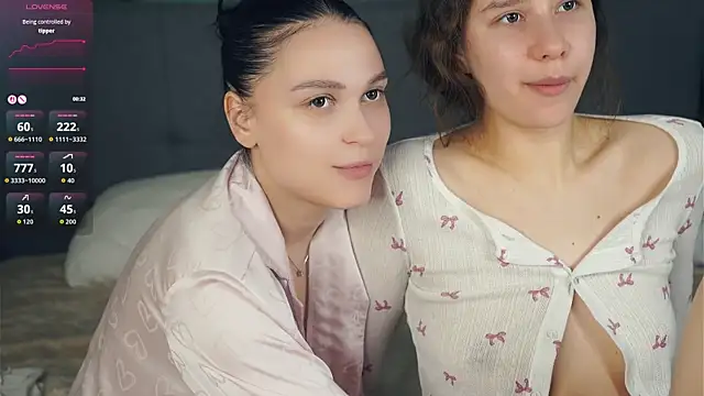 Chatroom XXX en direct de ZofiaSoshnik