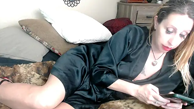 Lourdesnoir@xh Live XXX-chat