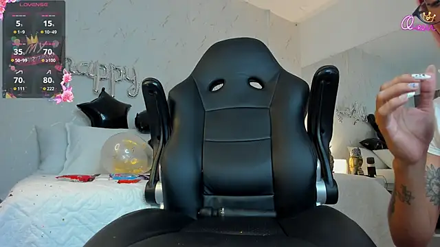 Chatroom XXX en direct de miss_tatiana_