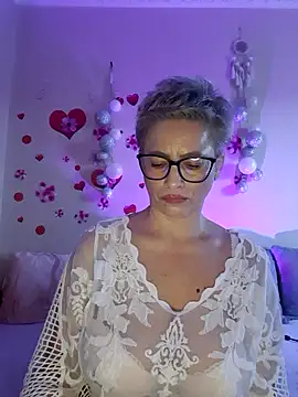 BellaBellaHot Chat XXX in diretta