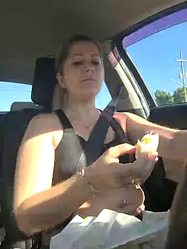 Chat XXX en directo de NikkiBlisss