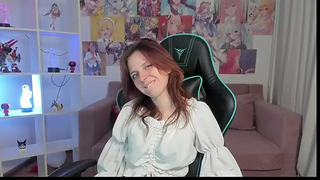 دردشة FreyaVey الجنسية المباشرة