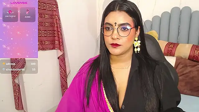 lakshmiraniii's Live XXX Chat