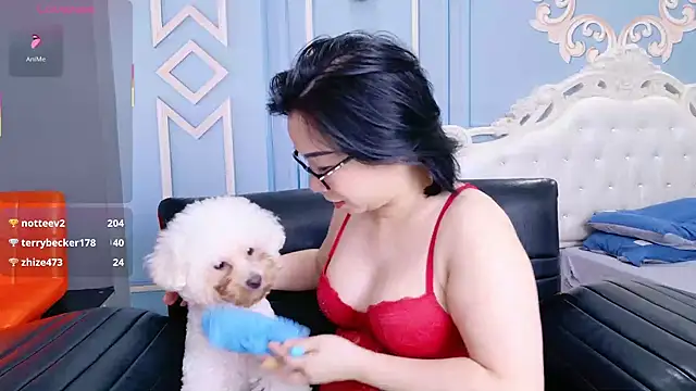 Chat +18 de LucianaMe ao vivo