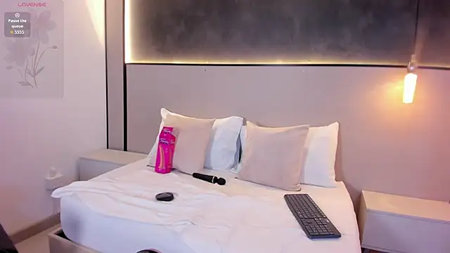 mia_slora Live XXX Chat