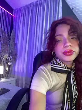 Chat +18 de LiaVillalobos ao vivo