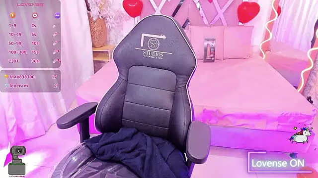 ISABELA_TAY: онлайн-секс-чат