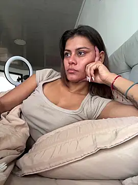 Chat +18 de RachelWeisz_ ao vivo