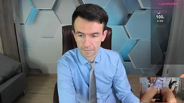 SteveTiger webkamerás műsora