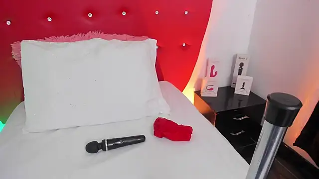 nicolette_rock লাইভ XXX চ্যাট