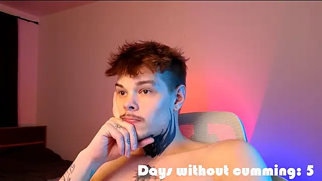 Živý XXX chat DENIS_HERE
