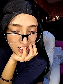 دردشة MichaelRossexxx الجنسية المباشرة