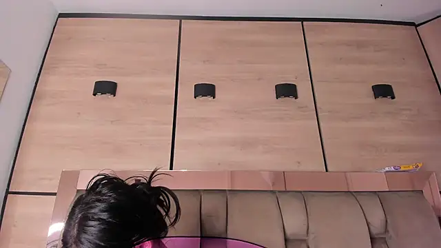 Chat +18 de karol_lewiss ao vivo