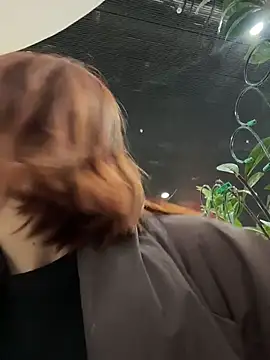 دردشة RosieSecret الجنسية المباشرة