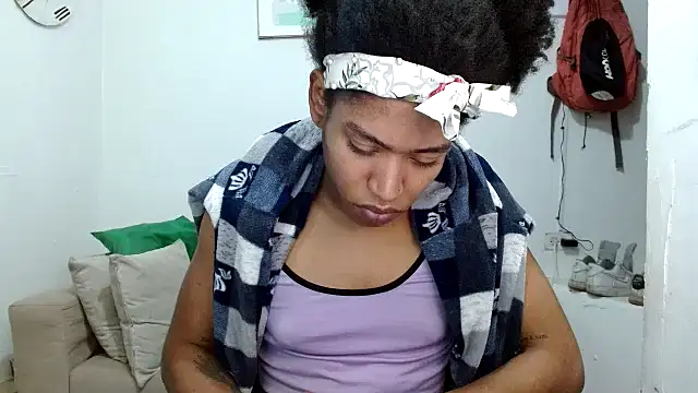 Chat +18 de angelamarie1 ao vivo