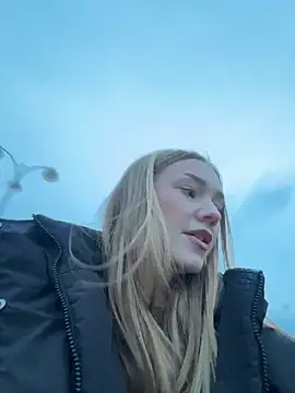 XXX chat uživo modela MilaMoone