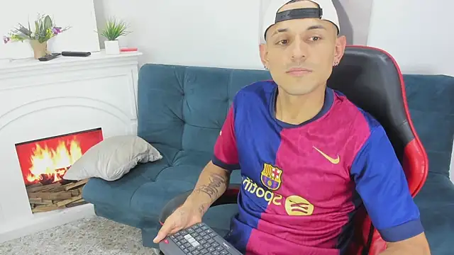 JACOB_RACHELL Adlı Modelin Canlı XXX Sohbeti