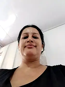 keilymadam: απευθείας συνομιλία ΧΧΧ