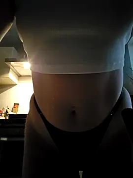 Chat +18 de Happy_Gym_Year ao vivo