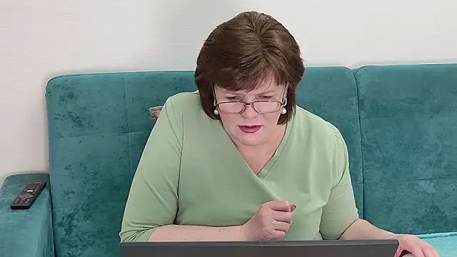 دردشة Sandra_Sunrise الجنسية المباشرة