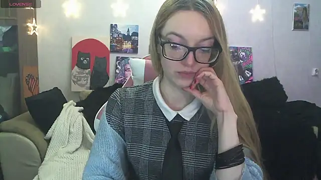 SecretSophia 即時 XXX 聊天