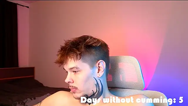 Živý XXX chat DENIS_HERE