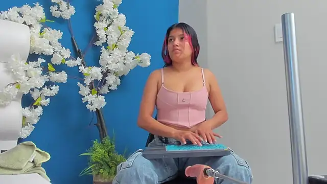 letty_straus 라이브 XXX 채팅