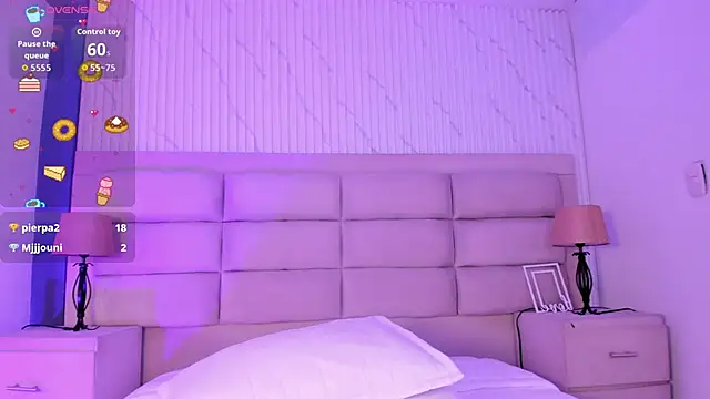 CarolineFyre 现场XXX聊天