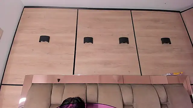 karol_lewiss – Live XXX-chat