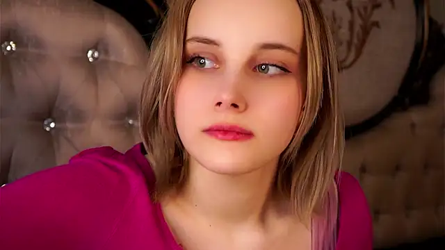 KirstinMcgeady Chat XXX in diretta