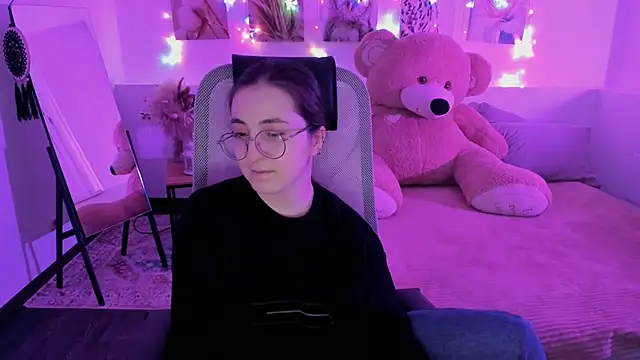 VirtuallVoyant 现场XXX聊天