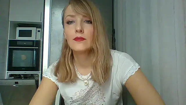 XXX chat uživo modela Vexxaa