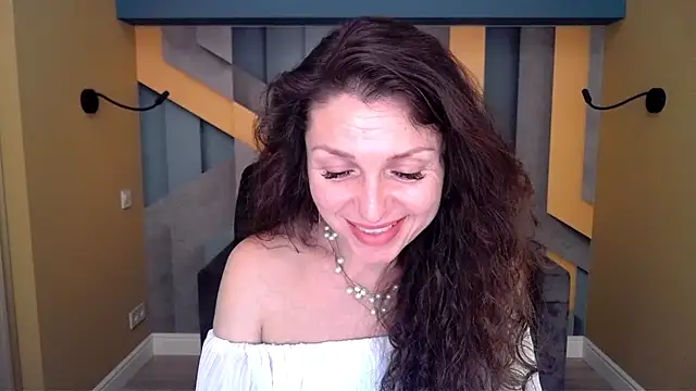 Chat XXX en directo de EllaLong