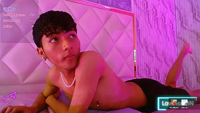 Chat +18 de osamu_tay ao vivo