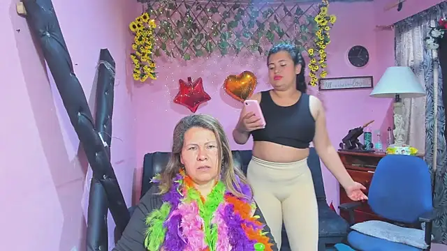 lesbiancuplen Live XXX chat